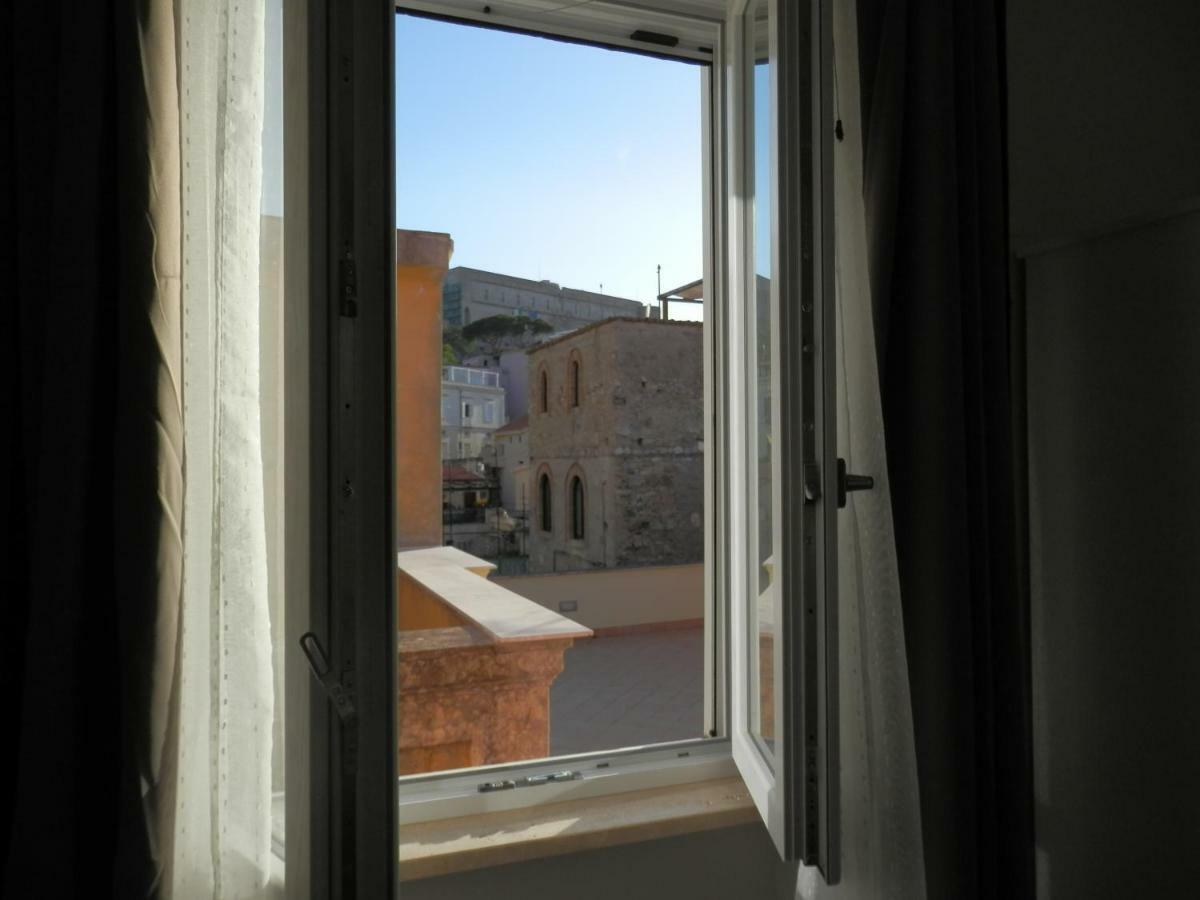 Santa Lucia B&B Gaeta Bagian luar foto