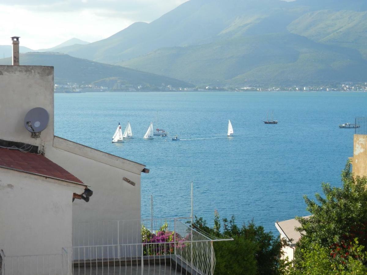 Santa Lucia B&B Gaeta Bagian luar foto