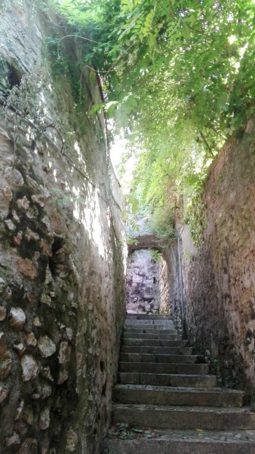 Santa Lucia B&B Gaeta Bagian luar foto