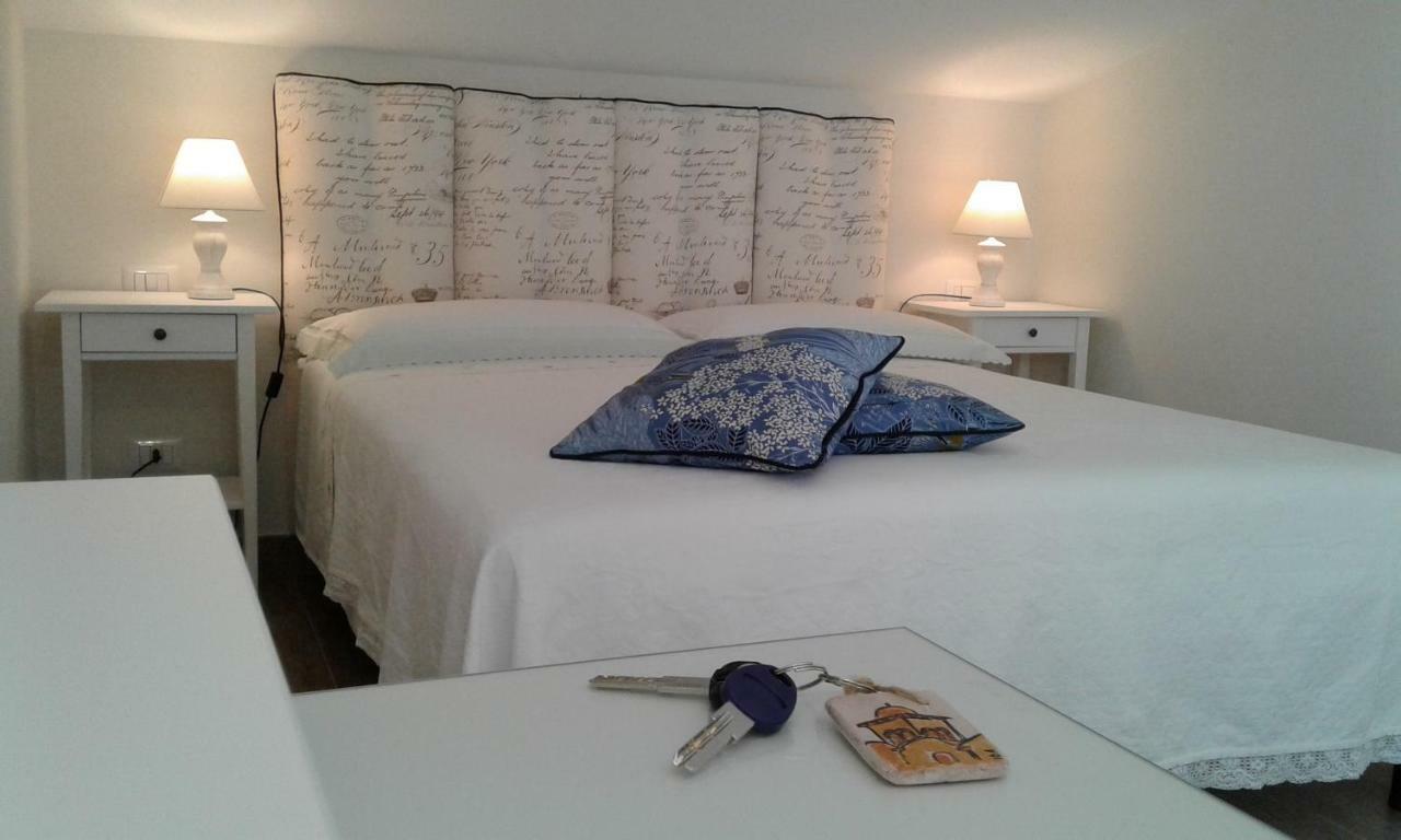 Santa Lucia B&B Gaeta Bagian luar foto