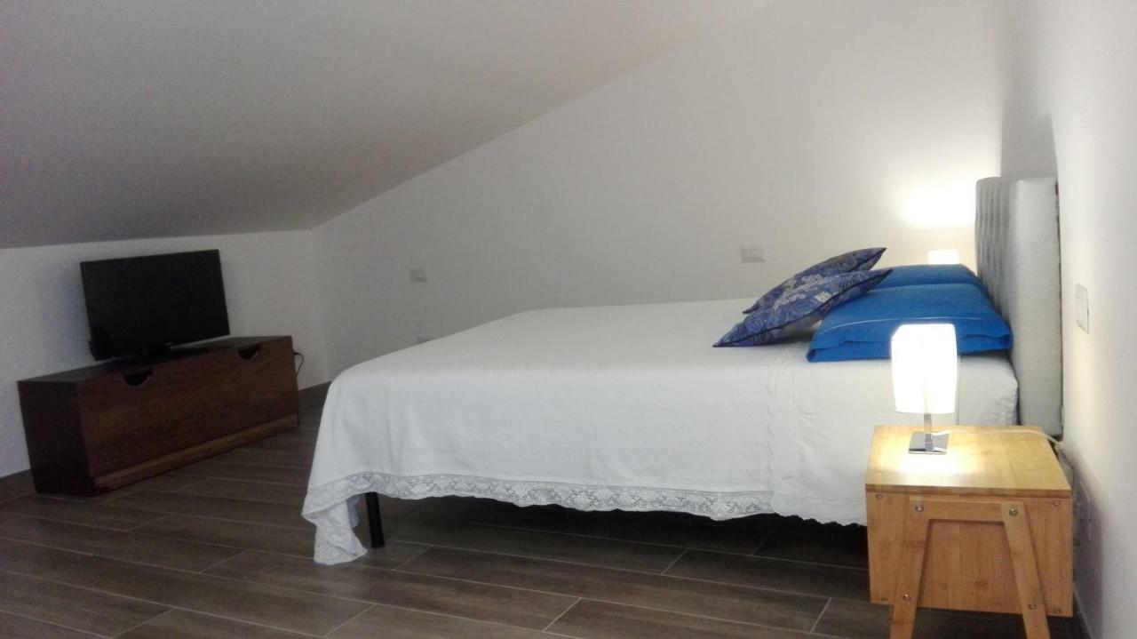 Santa Lucia B&B Gaeta Bagian luar foto
