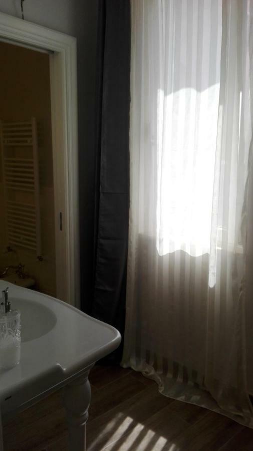 Santa Lucia B&B Gaeta Bagian luar foto