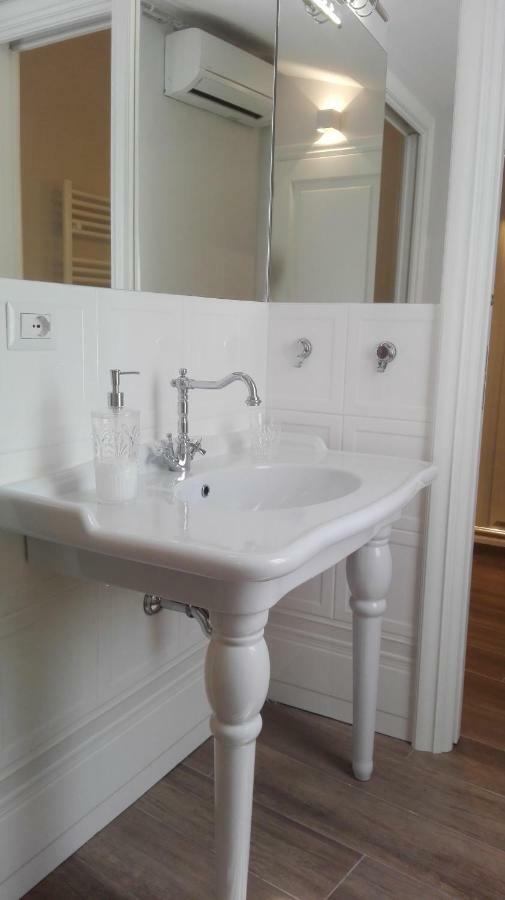 Santa Lucia B&B Gaeta Bagian luar foto